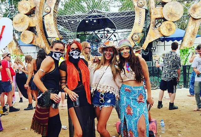 @@ozlemu_ RainboW #rainbowserpent #festival #bushdoof #nature #event #beautiful #awesome #atmosphere #friends #awesome #daily #photo #aussies #photogram #photooftheday #lovethis #travel (picture via Instagram).