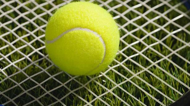Ararat gets into tennis for health