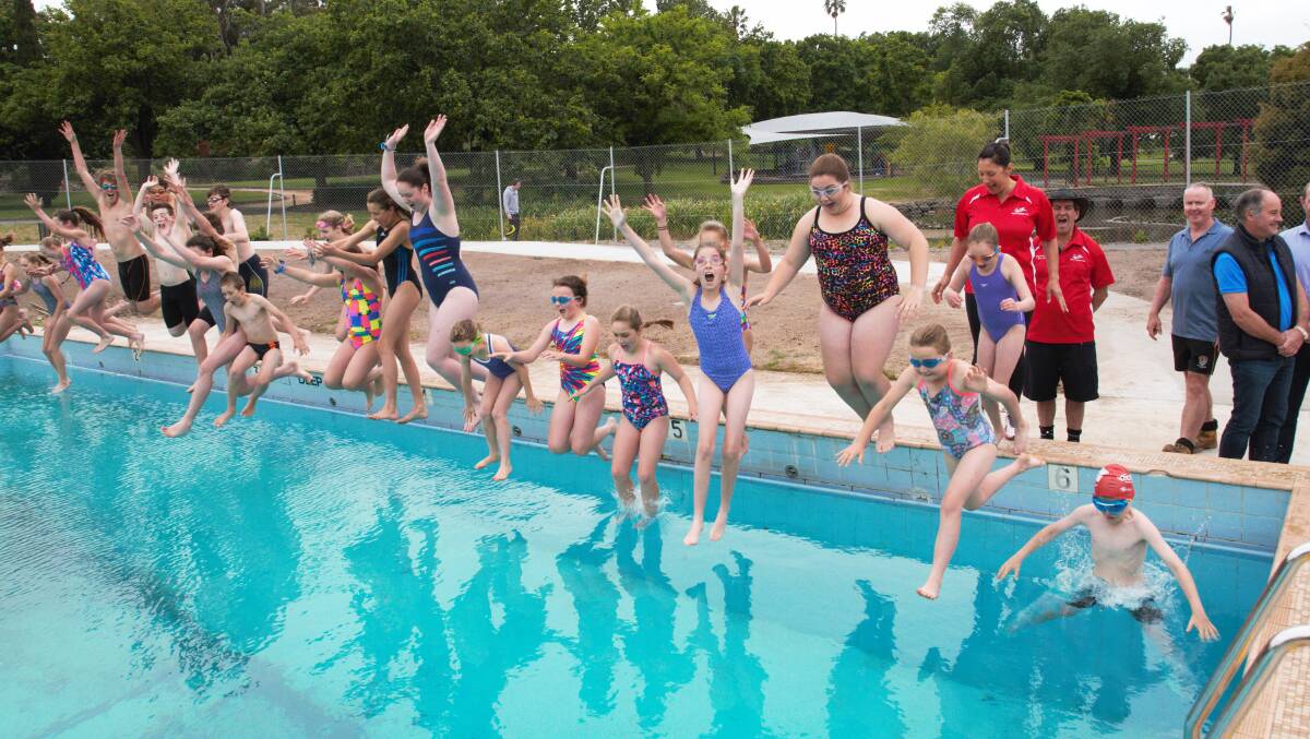 Ararat Swimming Club members get first try at the Ararat Outdoor Olympic Pool on Wednesday. The pool will open free of charge for the first time in five years on Saturday. Picture: Peter Pickering.