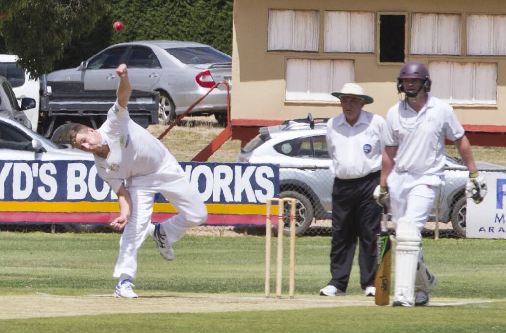 Effort ball: Jamie Bach had a long day in the field bowling 15 overs for his one wicket against Buangor on Saturday. Picture: Peter Pickering.