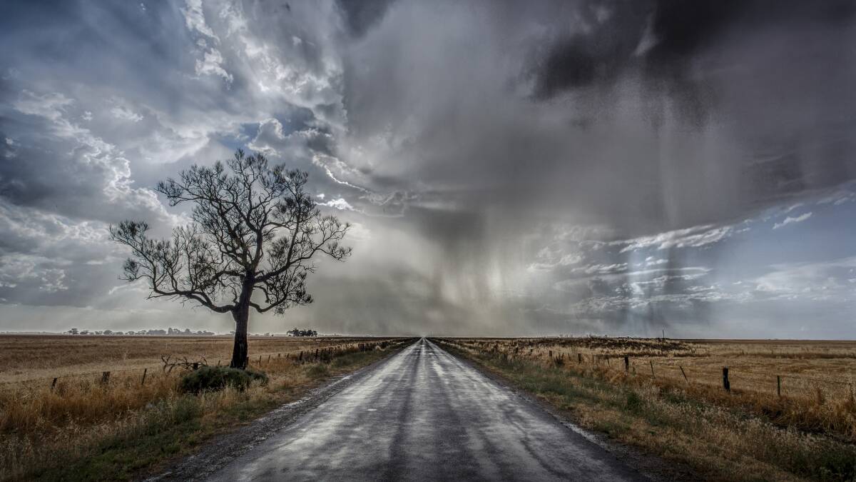 This lovely photo was taken at Gatehouse road, just north of Horsham during last week's storms, by Nick Johannsen of Reelfishmedia.
