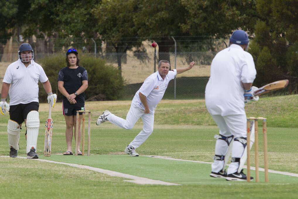 FOCUS: Youth Club's Wes Illig bowls to Ryan Townsend during Saturday's B Grade game at North Park. Picture: Peter Pickering