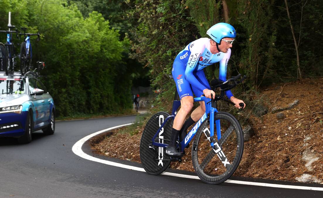 Lucas Hamilton in action during the final time trial at the Giro D'Italia. Picture: Getty Images