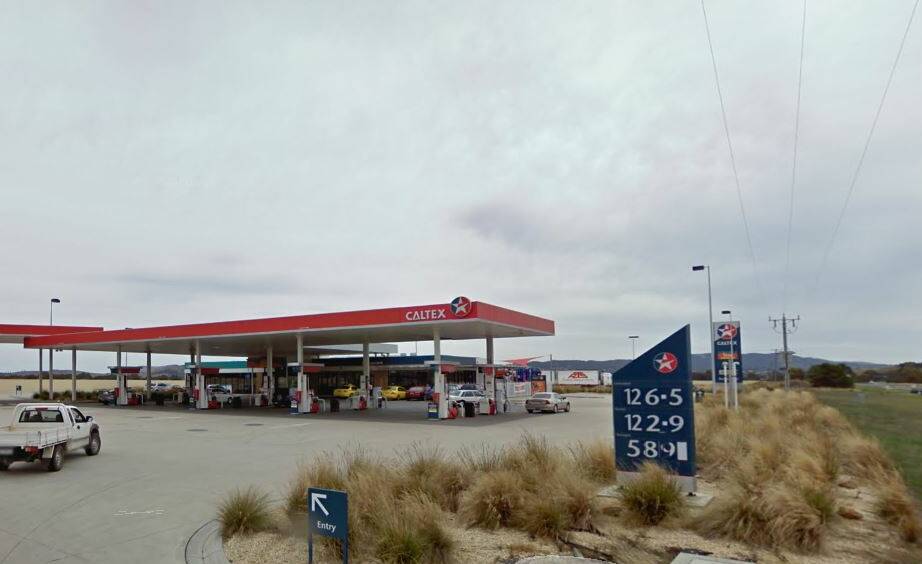 The Caltex service station outside Ararat on the Western Highway, where a truck started spilling fuel in Monday night. Picture: GOOGLE MAPS