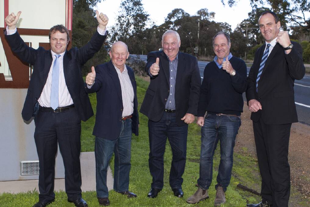 Nationals Member for Western Victoria Region David O Brien and Mayors of the Pyrenees Shire Robert Vance, Northern Grampians Shire Kevin Erwin and Ararat Rural City s Paul Hooper with National Party Candidate Scott Turner celebrate the bypass funding announcement.
