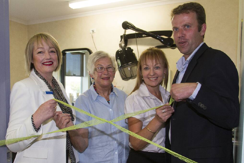 East Grampians Health Service board president Louise Staley, 70 Lowe Street Auxiliary president Jane Richardson, 70 Lowe Street manager Sharon Taylor and Member for Wannon Dan Tehan open the new hairdressing and beauty salon at 70 Lowe Street.