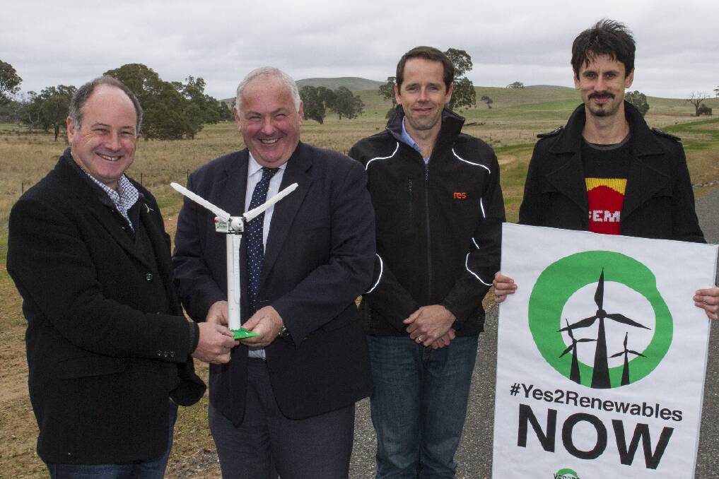 Ararat Mayor Paul Hooper, Kevin Erwin Northern Grampians Mayor, Daniel Leahy from RES and Friends of the earth Lee Ewbank have a clear renewable energy message