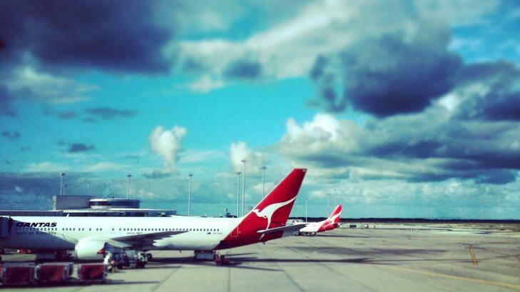 Analysts say the outlook for Qantas remains challenging. Photo: Glenn Hunt