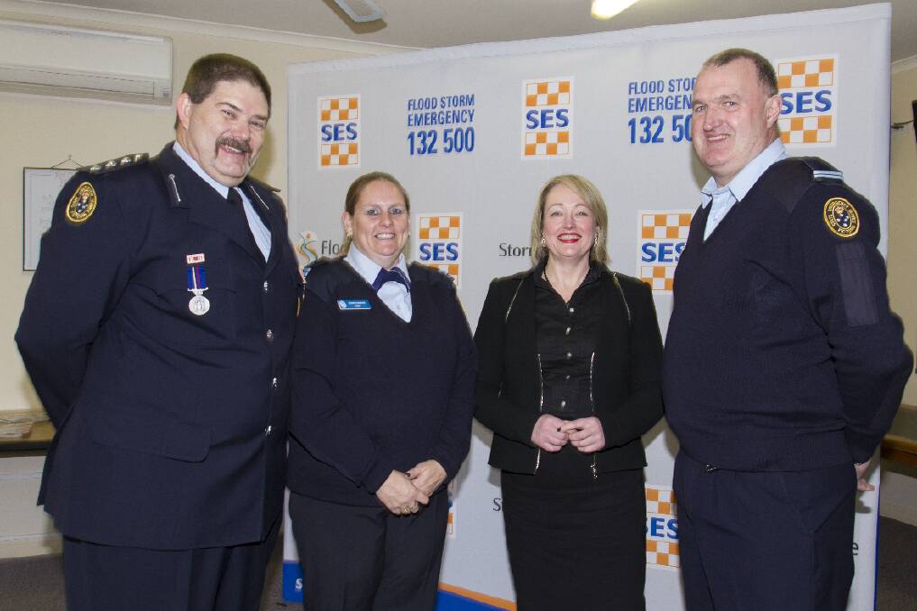 Liberal candidate for Ripon Louise Staley (second from right) with SES officers Gavin Kelly, Ararat controller Donna Dunmore and Geoff Dunmore.