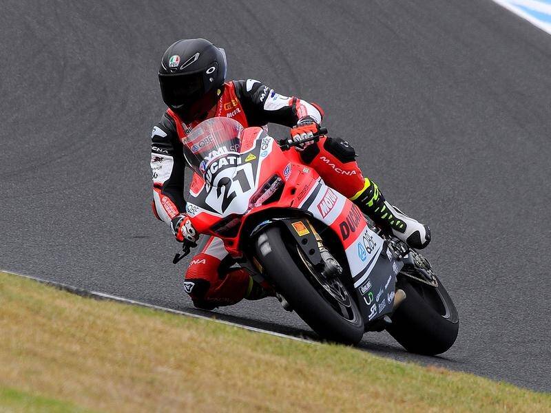 Troy Bayliss has come out of retirement to race in this weekend's Australian Superbike Championship.