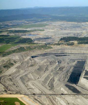 Rio Tinto's Warkworth mine in the Hunter Valley of NSW. Photo: Dean Osland