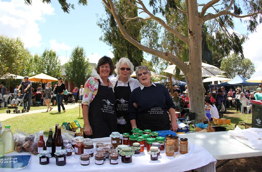 Judy Paterson, Jane Millear and Joan Jenkinson at last year's Willaura Market.