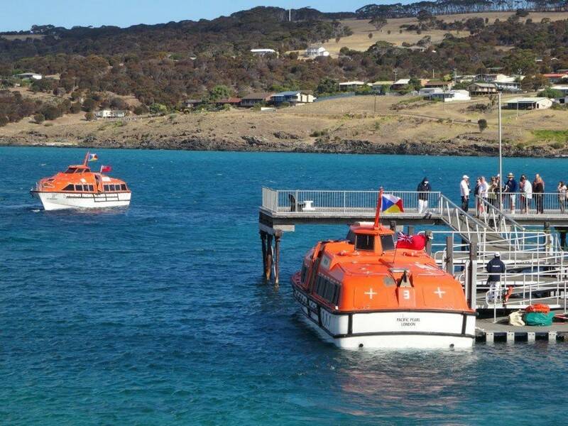 The tenders were kept busy doing trips back and forth to the Penneshaw jetty.