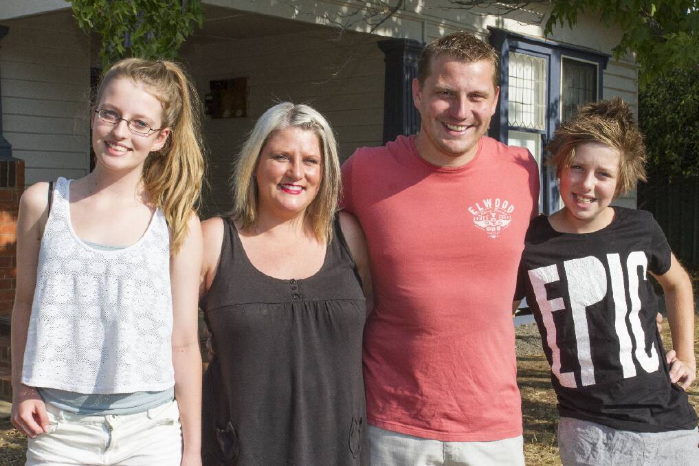 New residents, the Gilbert family, Taylah, Rebekah, Peter and Cody settle in Ararat.