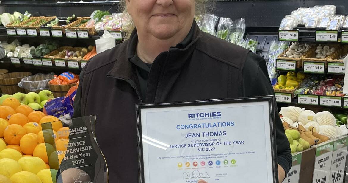 Ararat supermarket Service Supervisor Jean Thomas receives state recognition