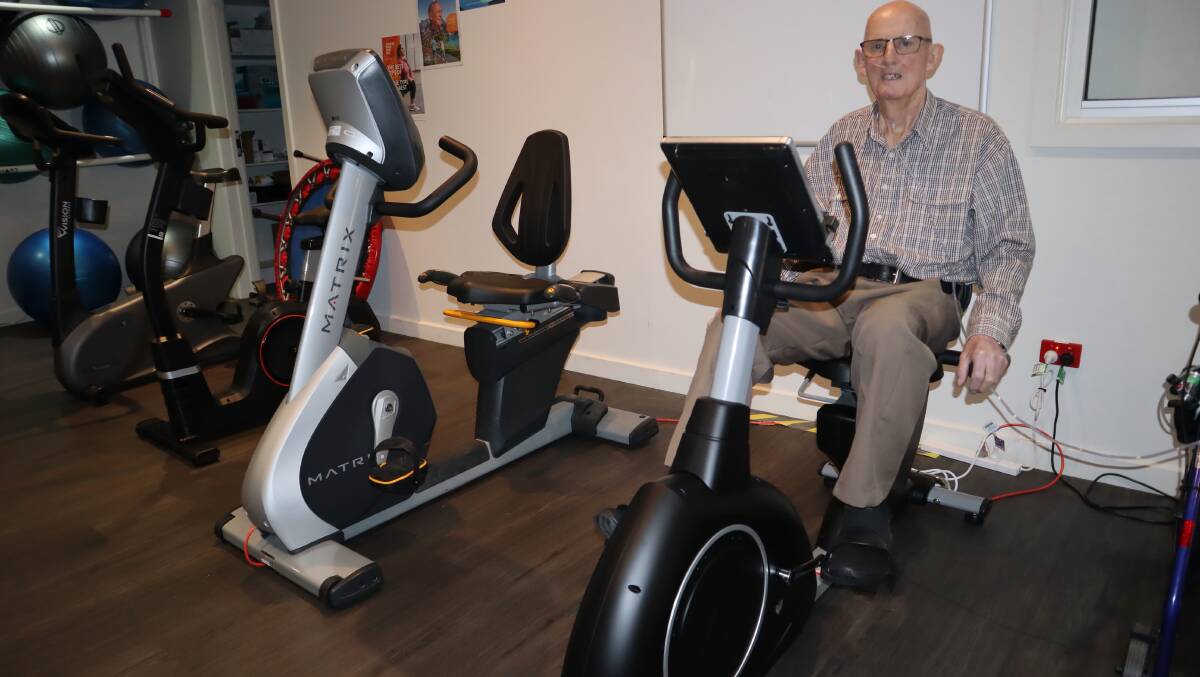 Len Baker on one of the new stationary bikes acquired through the generosity
of the Freemasons Foundation and United Ararat Lodge 935. Picture supplied.