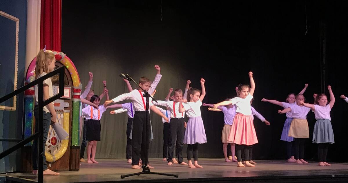 PREPARATION: Stawell's St Patrick's Primary School students had once last dress rehersal on Thursday. Picture: CASSANDRA LANGLEY