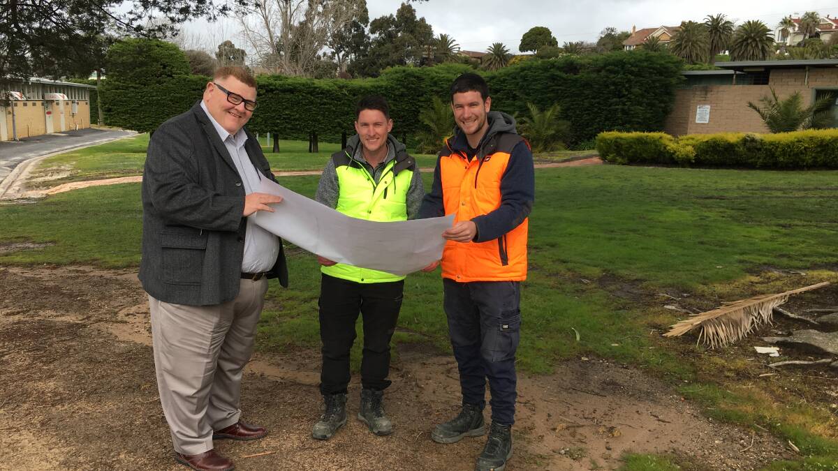 TENDERED: Ararat Rural City Council chief executive Tim Harrison with SHS Civil Managers Jacob ( and Lachie Hamilton. Picture: SUPPLIED.