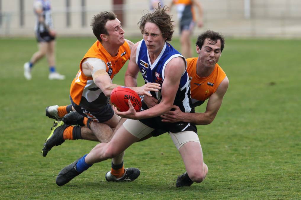 Burras remain undefeated, earn spot in grand final | Video