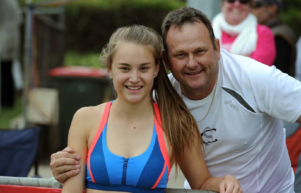 Neil Blizzard with daughter Sarah, after she won a women's heat in 2014.