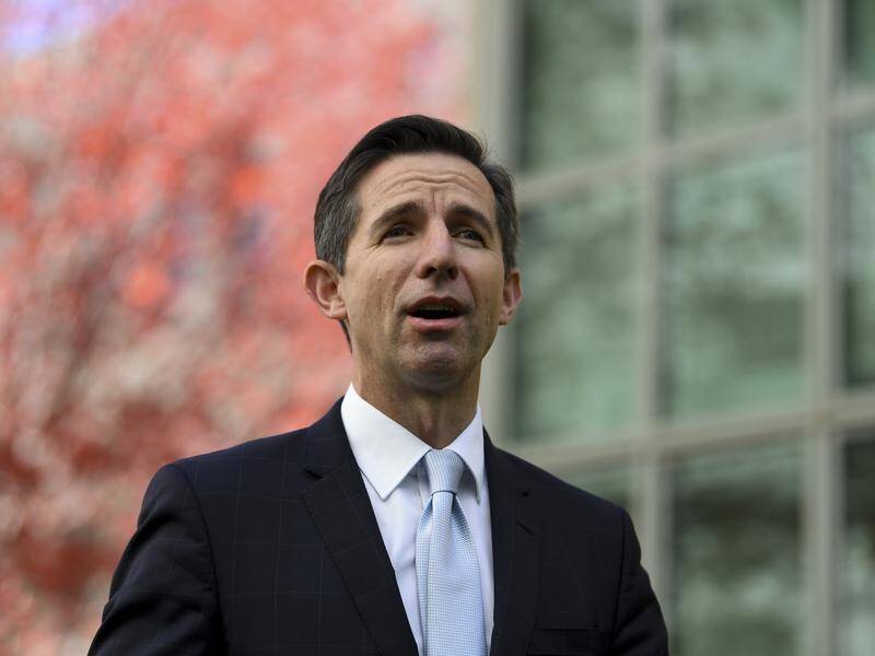 Simon Birmingham has dismissed claims by his Chinese counterpart about tariffs on Australian barley.