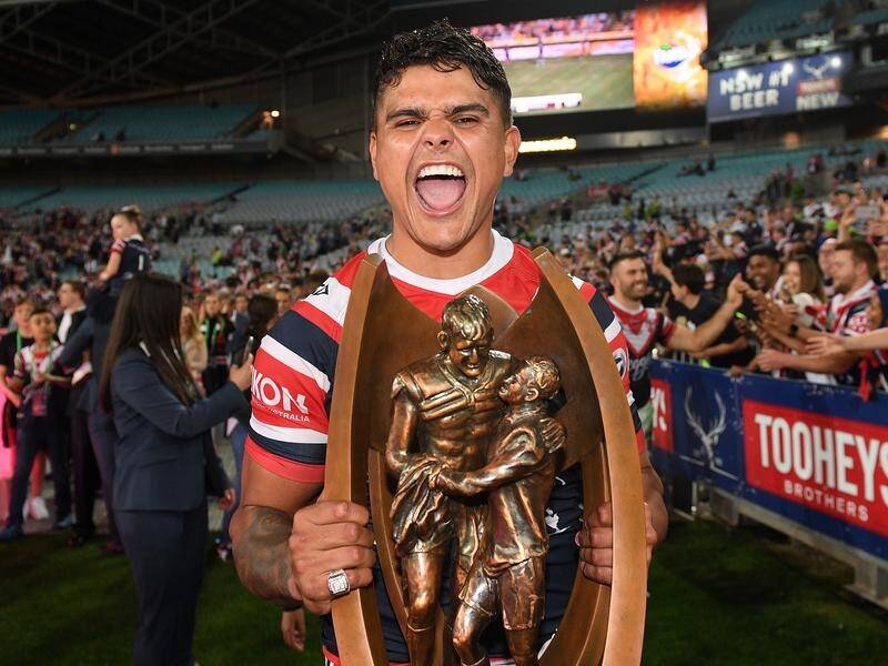 Latrell Mitchell has been advised to stay with the Roosters by one of the game's greats.