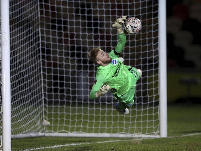 Goalkeeper Jason Steele has signed a new deal with Brighton & Hove Albion