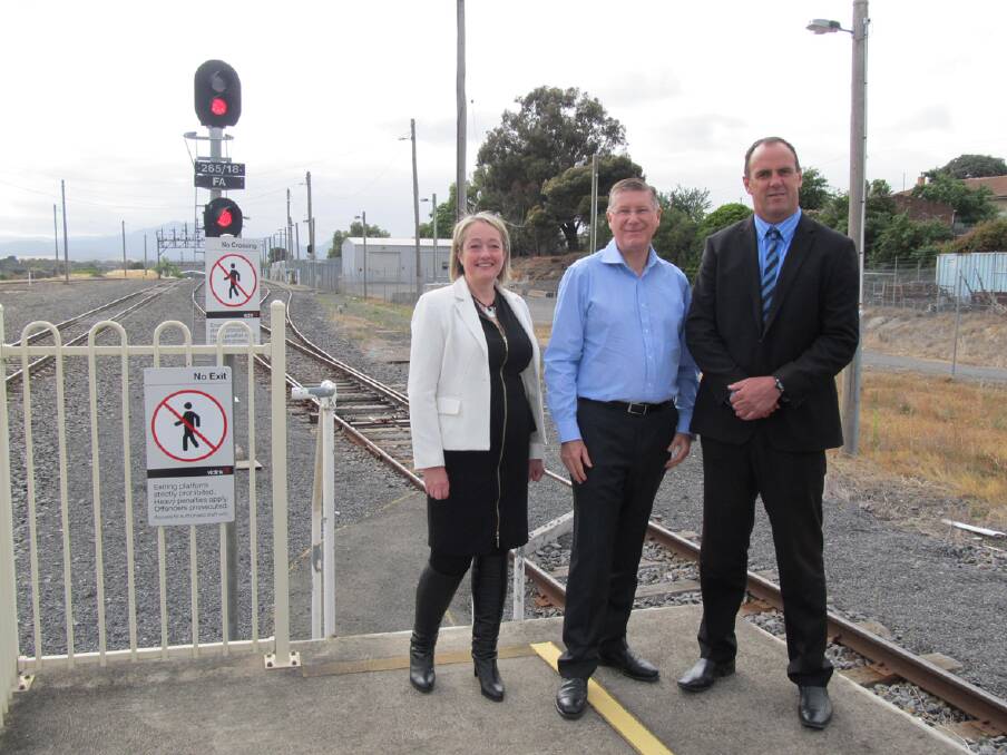 Victorian Premier Denis Napthine (centre) with candidates for Ripon Louise Staley (Liberal) and Scott Turner (The Nationals) in Ararat on Tuesday to announce $178.1 million funding to improve V/Line services state wide by 2016/17. Picture: SAM SHALDERS