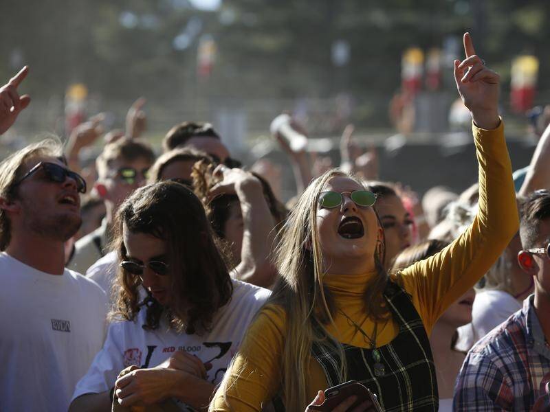 Thousands of music lovers are expected to flock to a free concert in Lucindale, in South Australia.