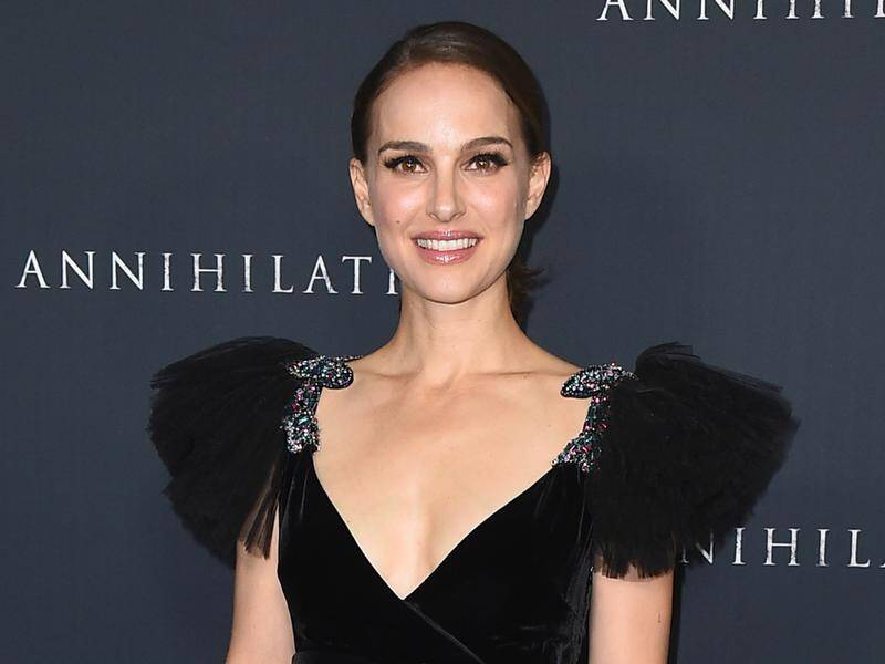 Natalie Portman will not collect her Genesis prize in Israel because of recent events there.