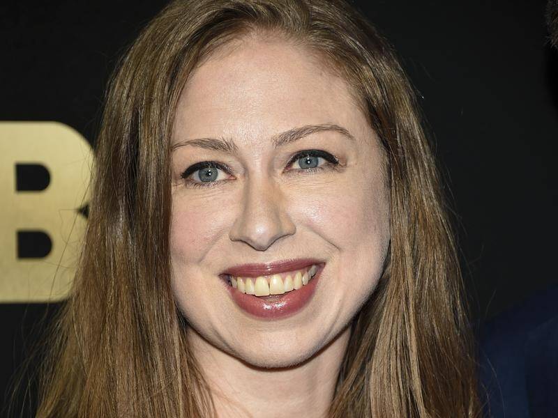 Chelsea Clinton has announced she is expecting another child.