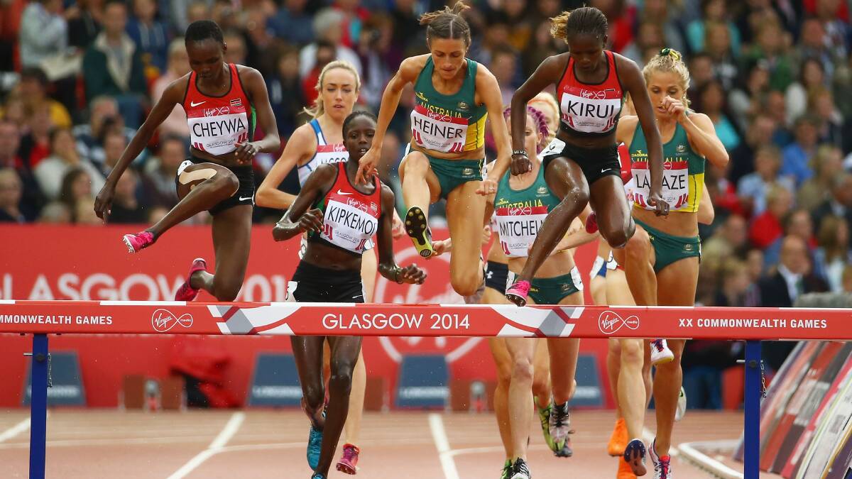Victoria Mitchell tucked in behind the leaders in the 3000m steeplechase in Glasgow. Photo: Getty Images