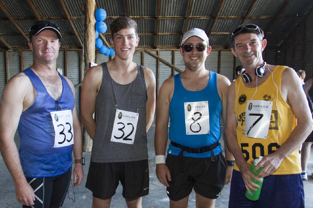  Anthony Mellors, Sam Gason, Andy Reynolds and Keith Lofthouse gather before the race.