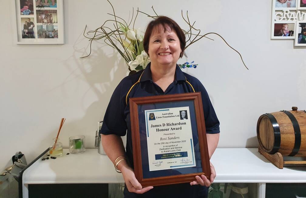 TOP GONG: Ararat Lions Club vice-president Rosi Sanders received the James D Richardson Honour Award last Wednesday night. Picture: CONTRIBUTED