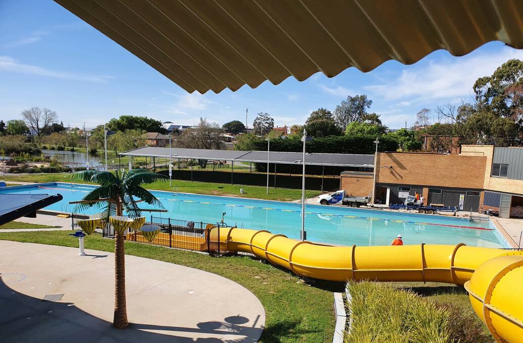 SUMMER TIME: The Ararat outdoor pool reopened on October 19. Picture: ARCC