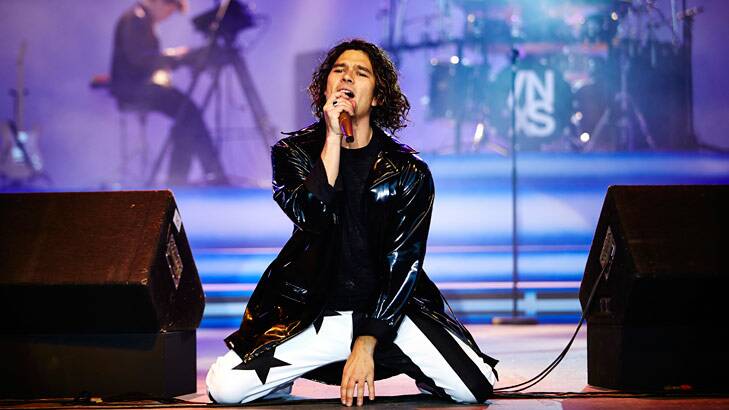 Luke Arnold as iconic rock star Michael Hutchence in <i>INXS: Never Tear Us Apart</i>.