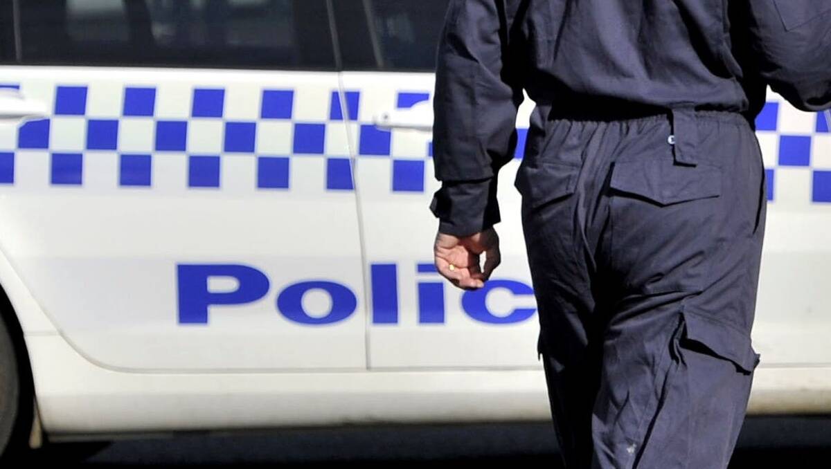 Police investigating thefts at St Arnaud