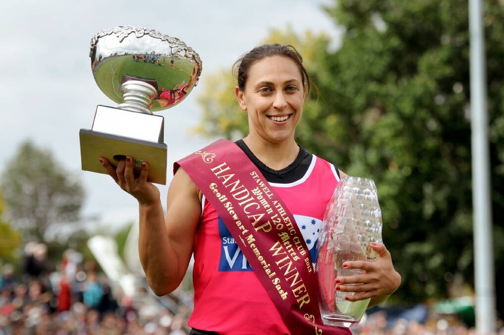 LEADING LADY: Sydney runner Davina Strauss wins the State of Victoria Women's Gift. Picture: SAMANTHA CAMARRI