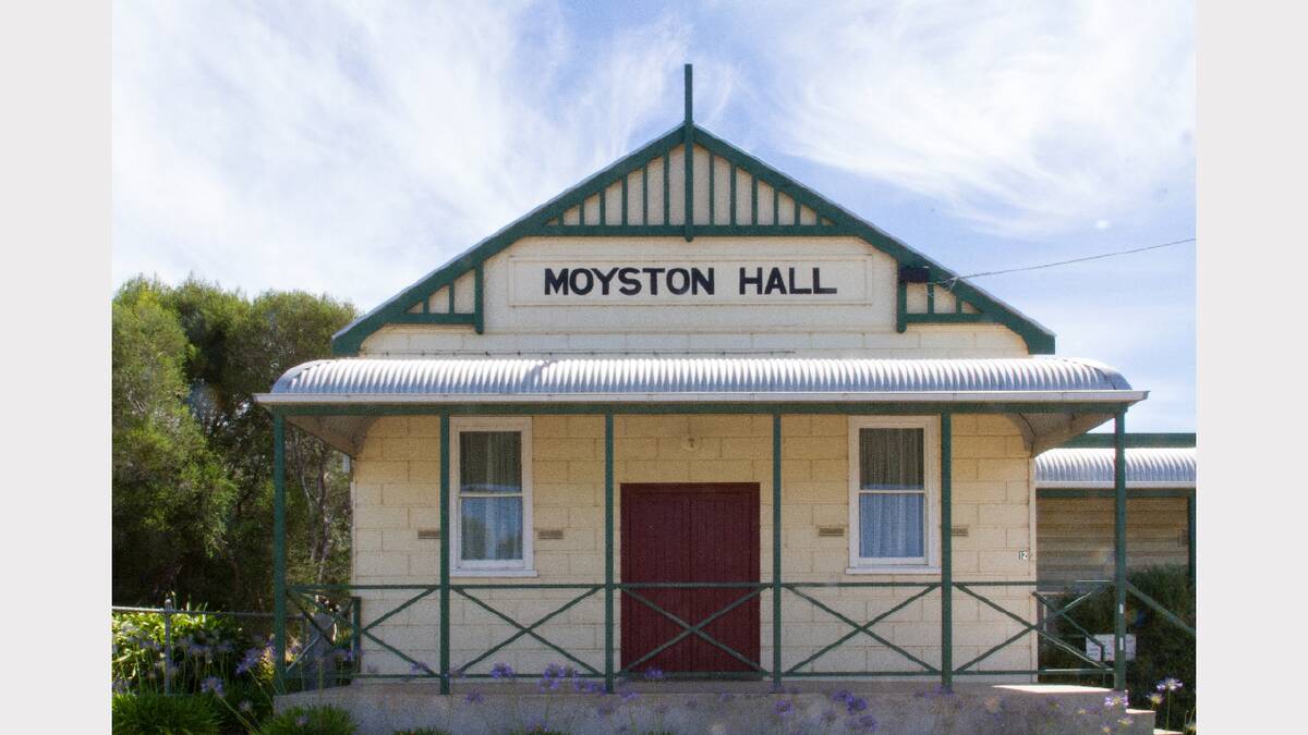 Moyston Hall