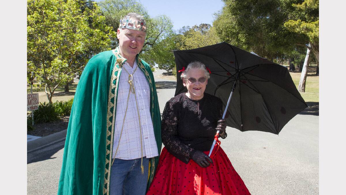 King Ambrose and Mabel Gibson in period dress for the Cemetery Walk.